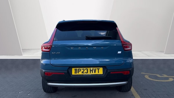 Used Volvo XC40 2023 for sale - 76276726: Photo 7