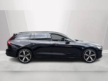Used Volvo V60 2025 for sale - 78844371: Photo