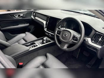 Used Volvo V60 2025 for sale - 78844371: Photo