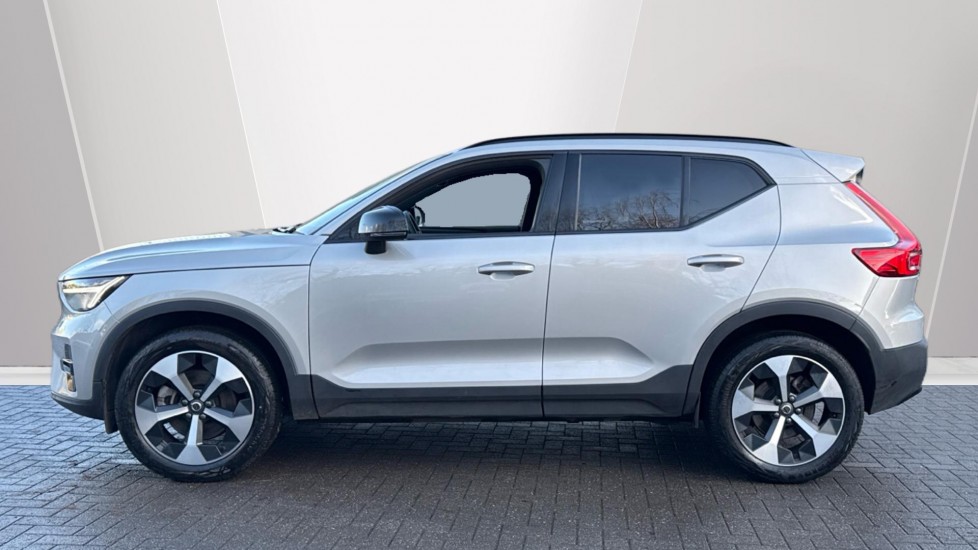 Used Volvo XC40 2025 for sale - 77063387: Photo 3