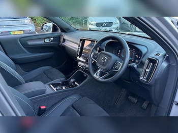 Used Volvo XC40 2025 for sale - 77063387: Photo