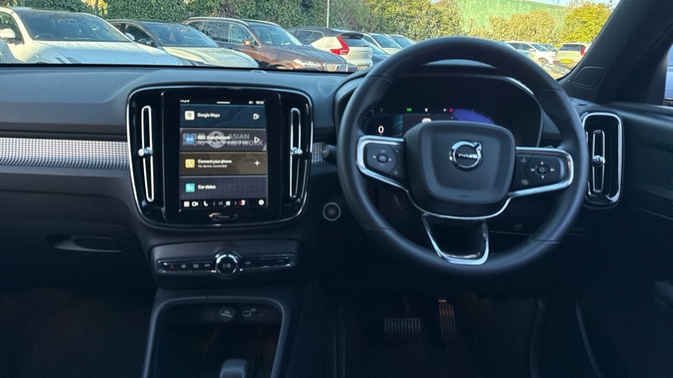 Used Volvo XC40 2025 for sale - 77063387: Photo 5