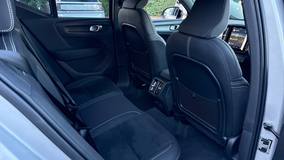 Used Volvo XC40 2025 for sale - 77063387: Photo 6