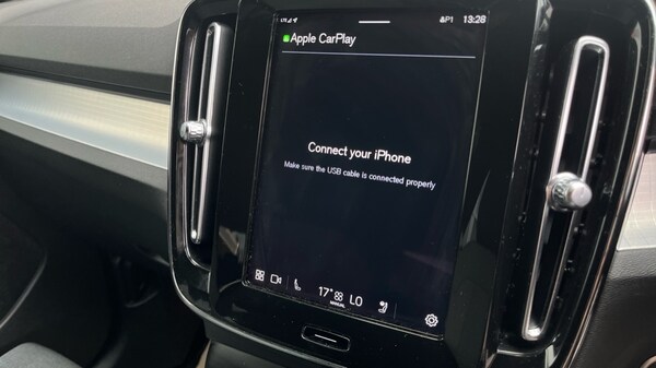 Used Volvo XC40 2023 for sale - 75526825: Photo 29