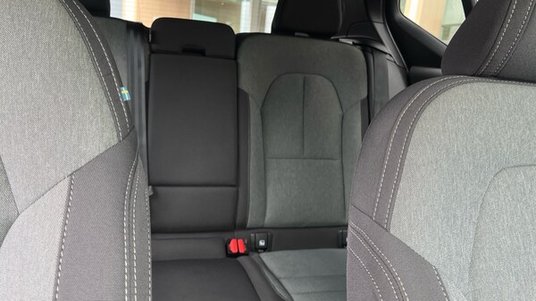 Used Volvo XC40 2023 for sale - 75526825: Photo 31