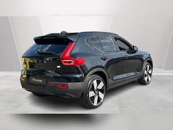 Used Volvo XC40 2023 for sale - 79206439: Photo