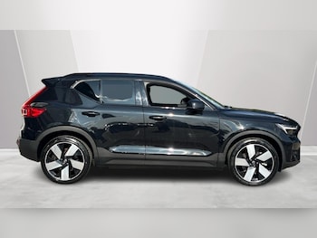 Used Volvo XC40 2023 for sale - 79206439: Photo