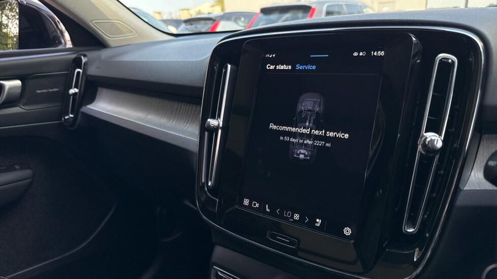 Used Volvo XC40 2025 for sale - 75922015: Photo 14