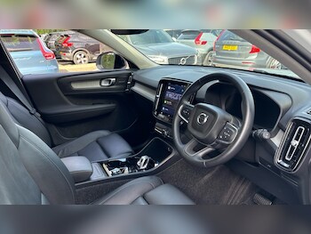 Used Volvo XC40 2025 for sale - 75922015: Photo