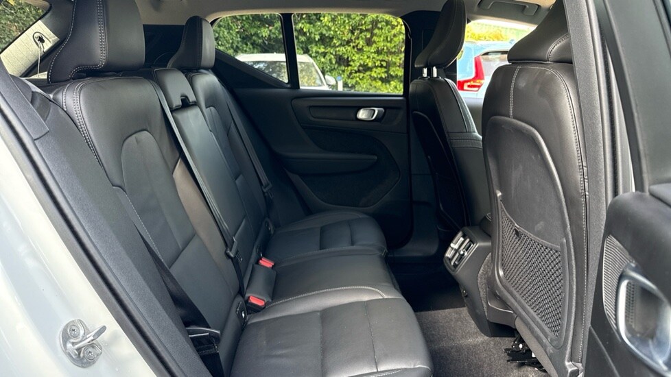 Used Volvo XC40 2025 for sale - 75922015: Photo 6