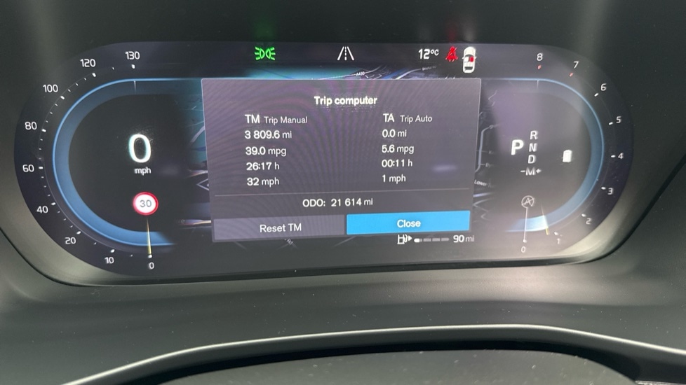 Used Volvo XC40 2023 for sale - 76937473: Photo 33