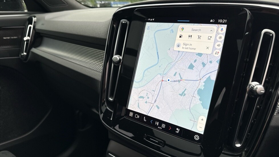 Used Volvo XC40 2023 for sale - 76937473: Photo 34