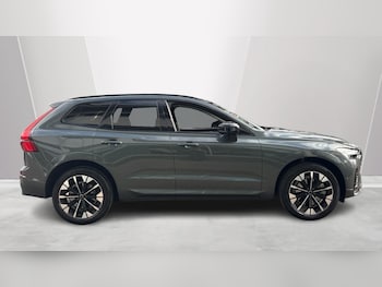 Used Volvo XC60 2025 for sale - 79590965: Photo