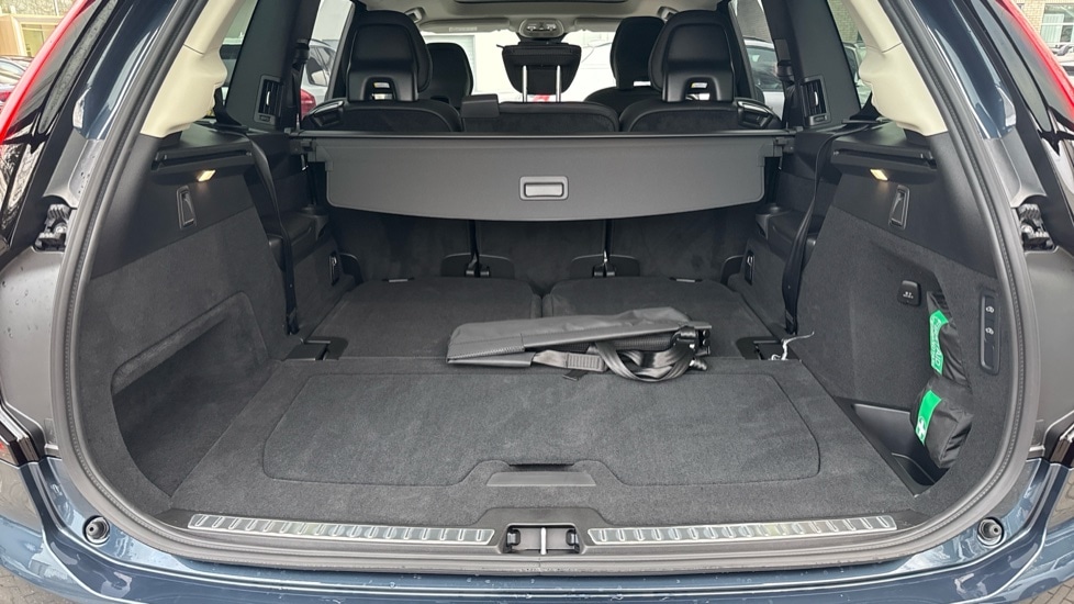 Used Volvo XC90 2025 for sale - 77178121: Photo 17