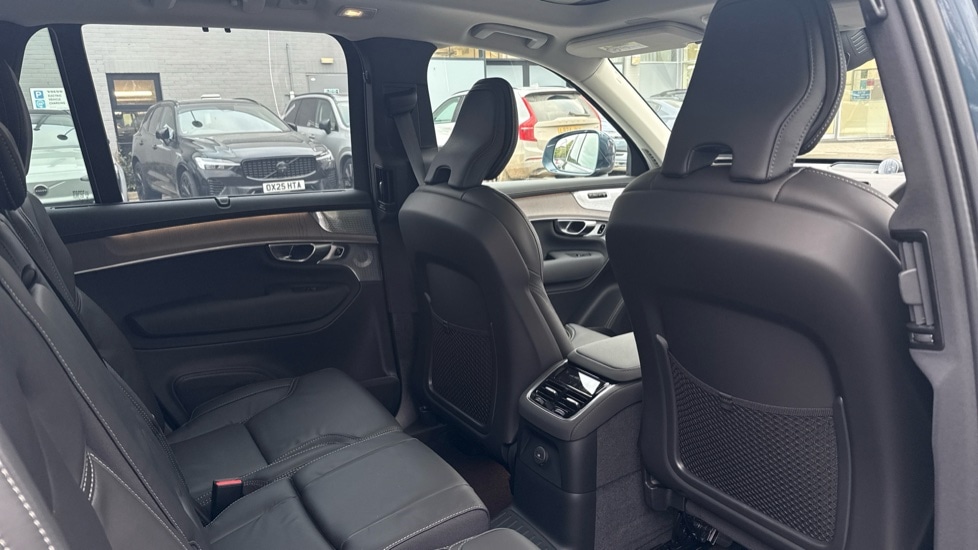 Used Volvo XC90 2025 for sale - 77178121: Photo 32