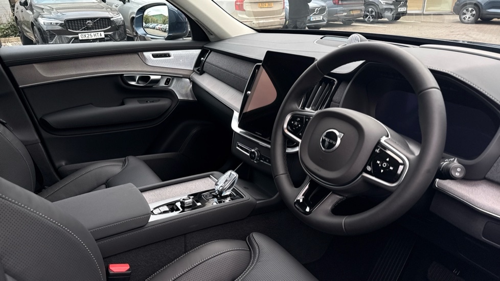 Used Volvo XC90 2025 for sale - 77178121: Photo 4