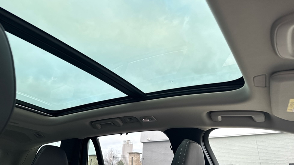 Used Volvo XC90 2025 for sale - 77178121: Photo 64