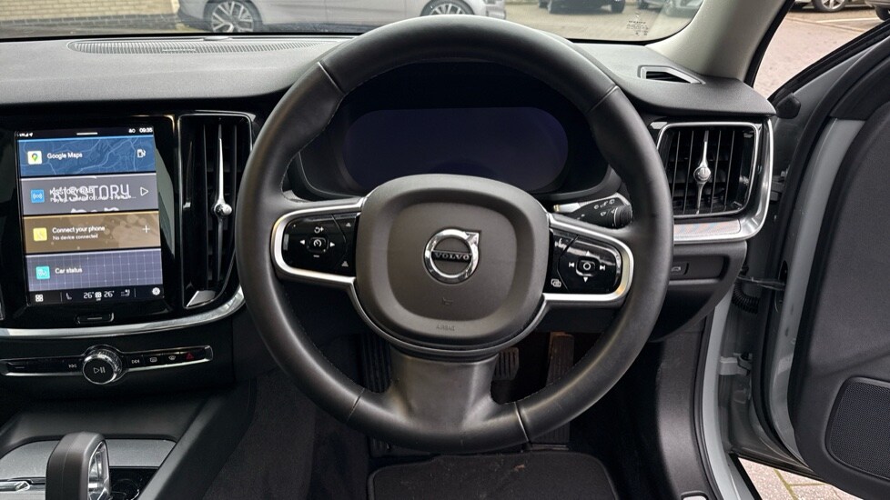 Used Volvo V60 2025 for sale - 77560600: Photo 10
