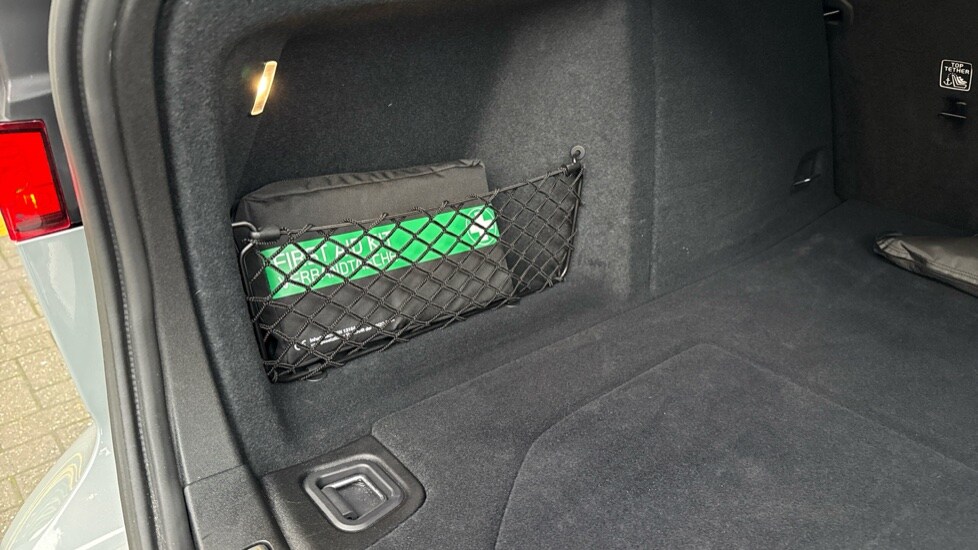 Used Volvo V60 2025 for sale - 77560600: Photo 16