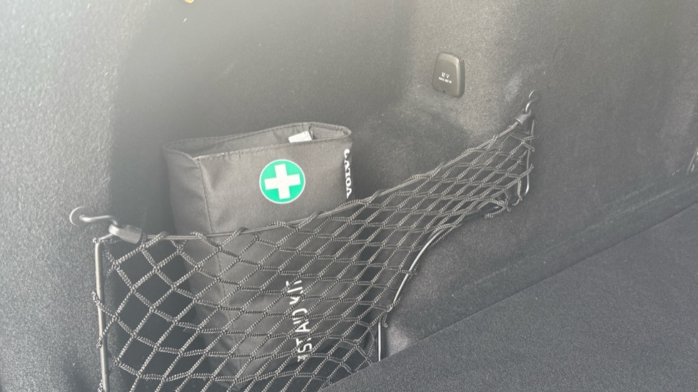 Used Volvo XC60 2020 for sale - 77618989: Photo 36