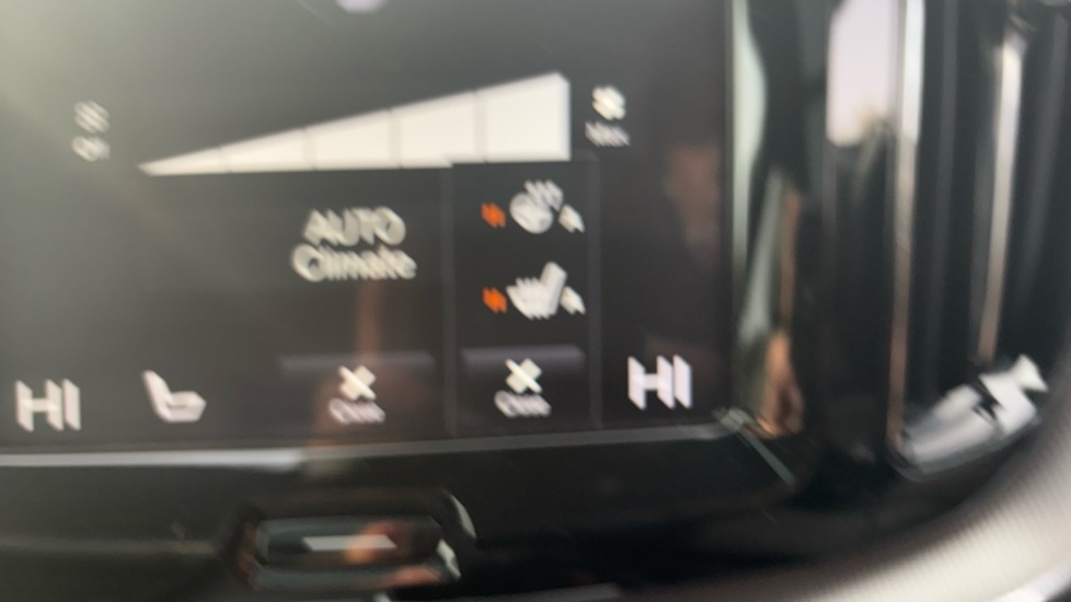 Used Volvo XC60 2020 for sale - 77618989: Photo 44