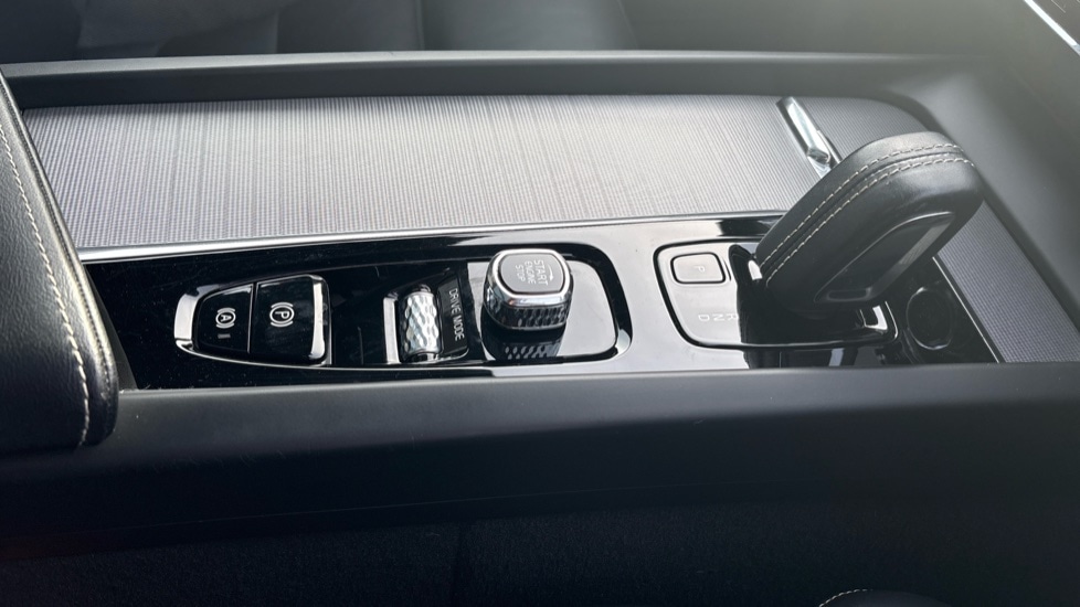 Used Volvo XC60 2020 for sale - 77618989: Photo 48