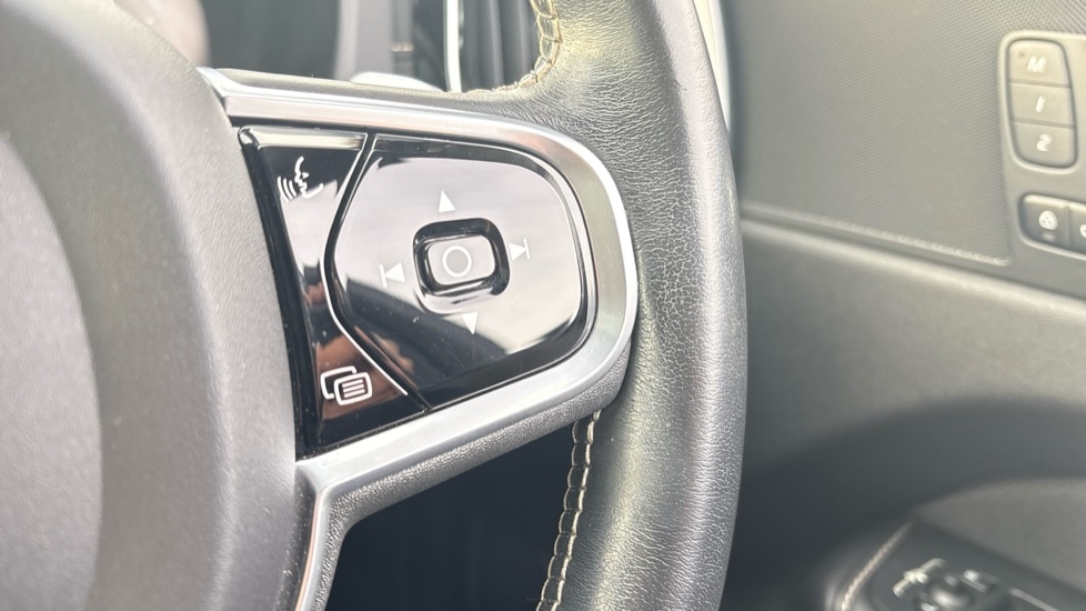 Used Volvo XC60 2020 for sale - 77618989: Photo 51