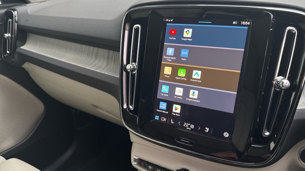 Used Volvo XC40 2025 for sale - 76241493: Photo 24