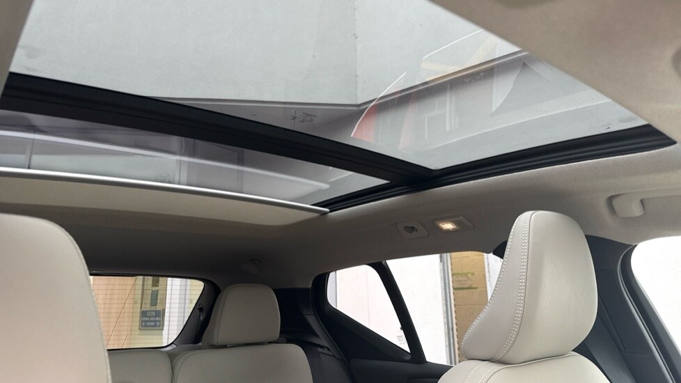 Used Volvo XC40 2025 for sale - 76241493: Photo 35