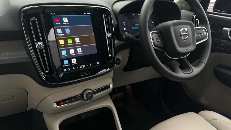 Used Volvo XC40 2025 for sale - 76241493: Photo 62