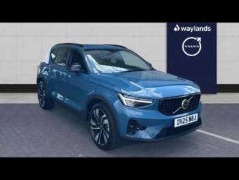 2025 - Plus, B3 Mild hybrid, Petrol, Dark 5-Door