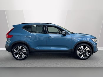Used Volvo XC40 2025 for sale - 75472565: Photo