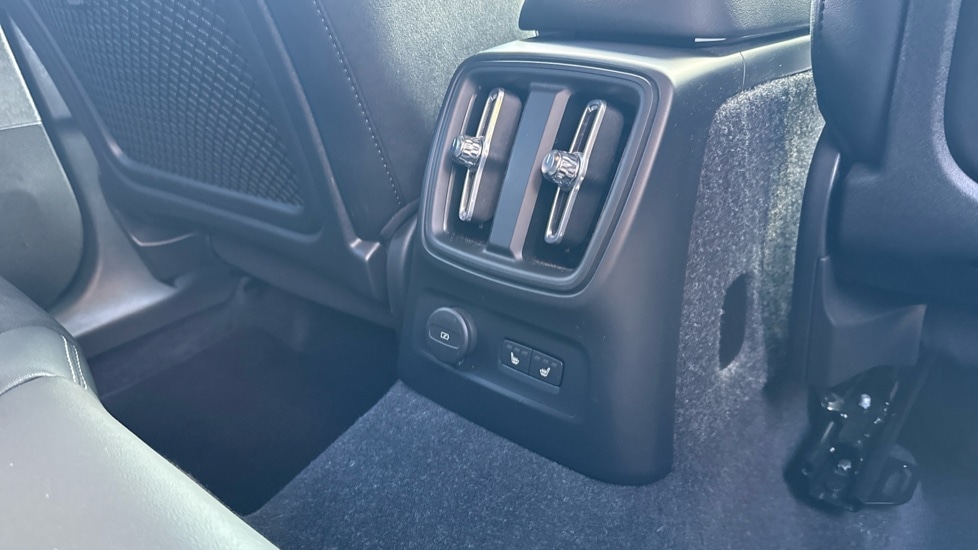 Used Volvo XC40 2022 for sale - 76507493: Photo 22