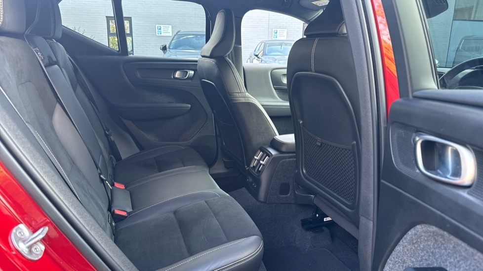 Used Volvo XC40 2022 for sale - 76507493: Photo 23