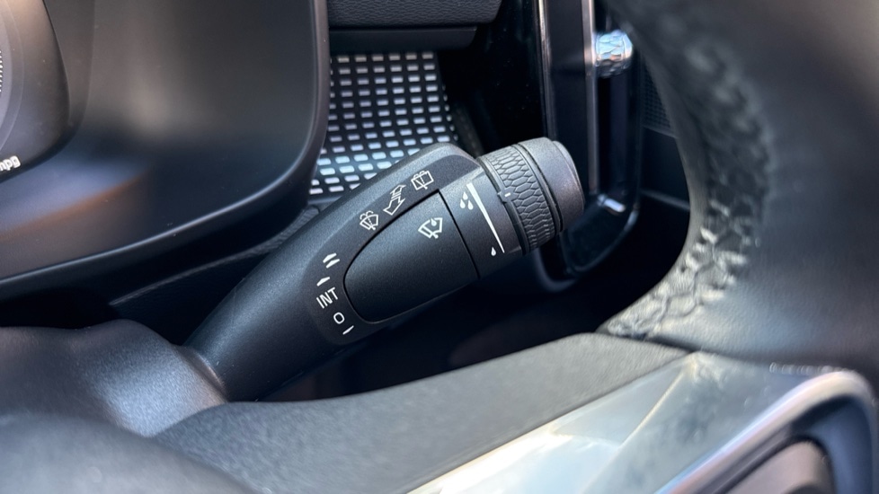 Used Volvo XC40 2022 for sale - 76507493: Photo 29