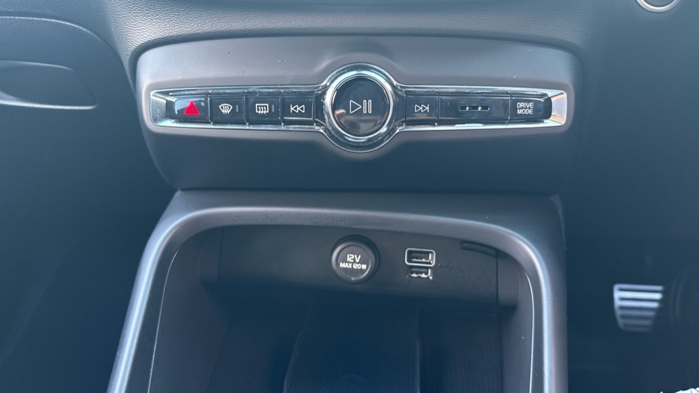 Used Volvo XC40 2022 for sale - 76507493: Photo 33