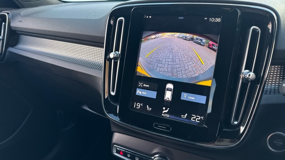 Used Volvo XC40 2022 for sale - 76507493: Photo 35