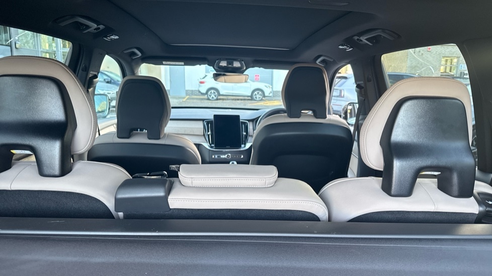 Used Volvo XC90 2025 for sale - 76696391: Photo 18