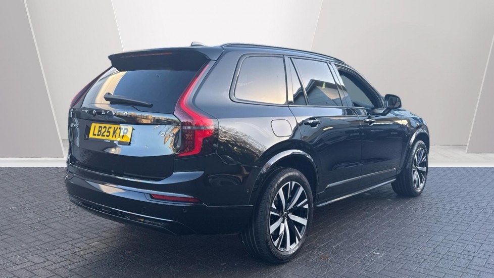 Used Volvo XC90 2025 for sale - 76696391: Photo 2
