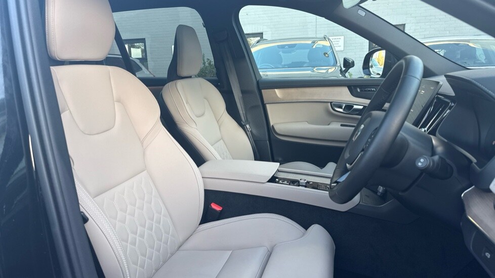 Used Volvo XC90 2025 for sale - 76696391: Photo 63