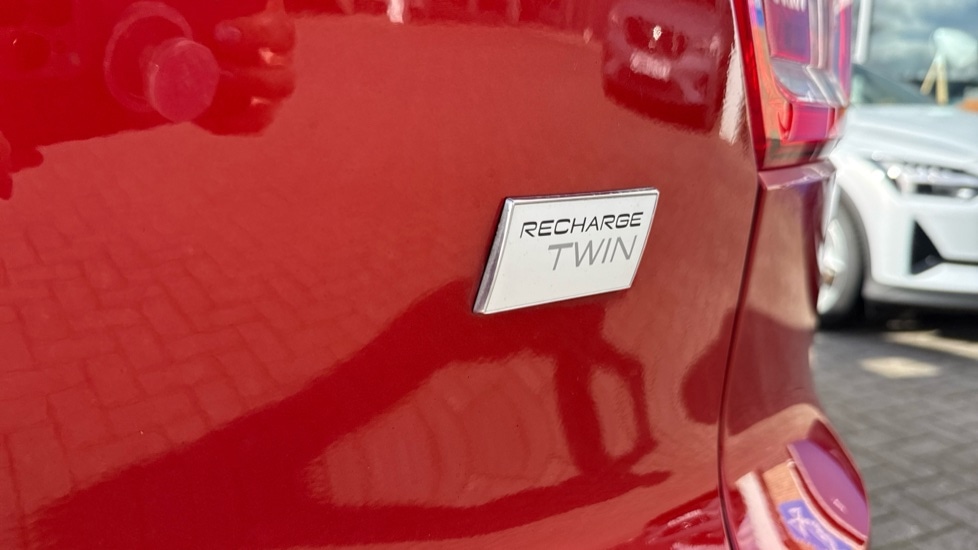 Used Volvo XC40 2021 for sale - 77950583: Photo 28