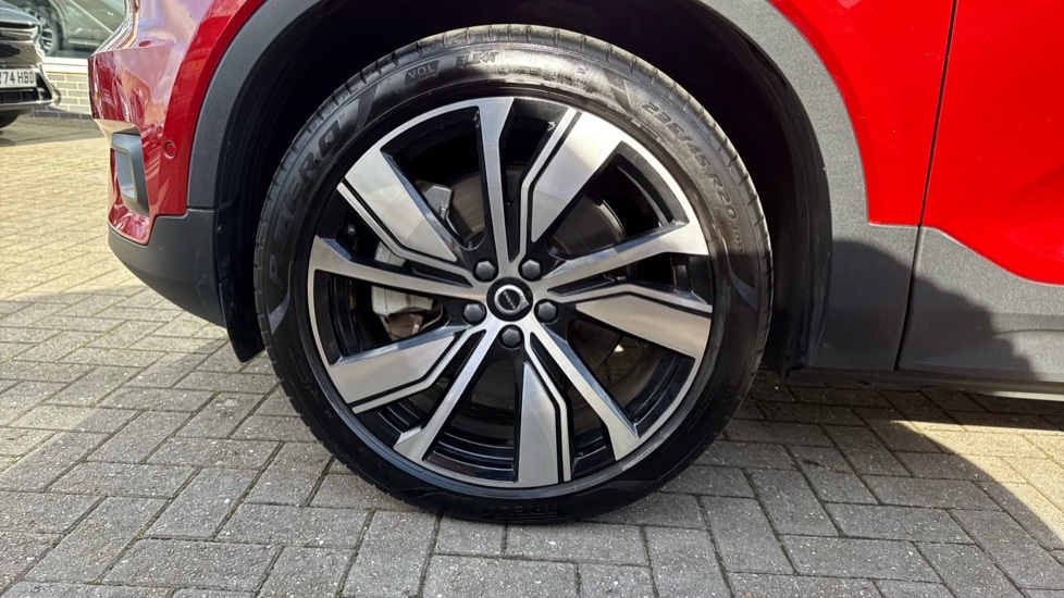 Used Volvo XC40 2021 for sale - 77950583: Photo 31