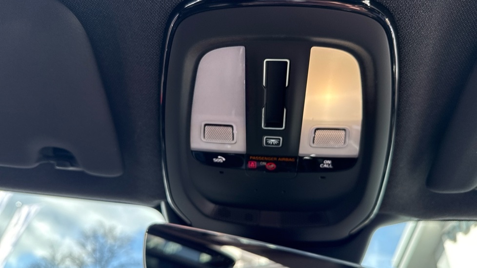 Used Volvo XC40 2021 for sale - 77950583: Photo 42