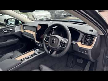 Used Volvo XC60 2025 for sale - 75165185: Photo