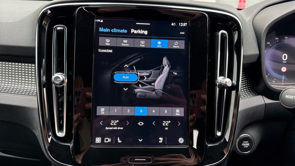 Used Volvo XC40 2024 for sale - 76523561: Photo 14