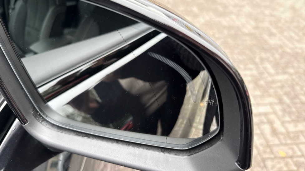 Used Volvo XC40 2024 for sale - 76523561: Photo 22