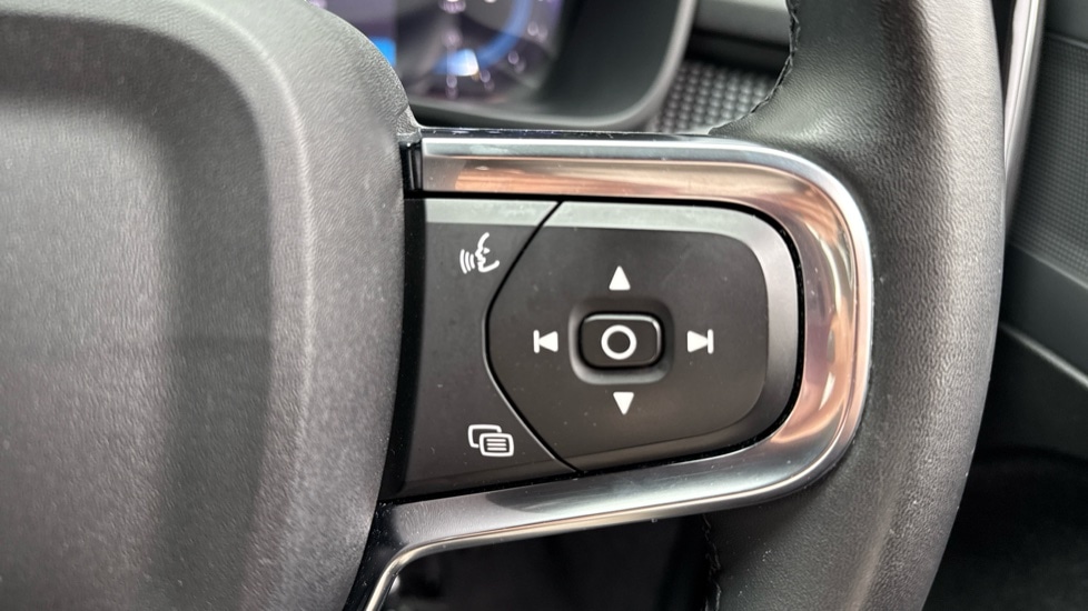 Used Volvo XC40 2024 for sale - 76523561: Photo 26