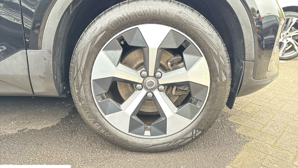 Used Volvo XC40 2024 for sale - 76523561: Photo 38