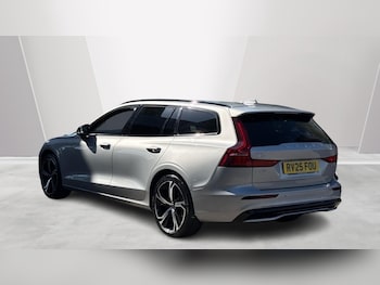 Used Volvo V60 2025 for sale - 78049797: Photo