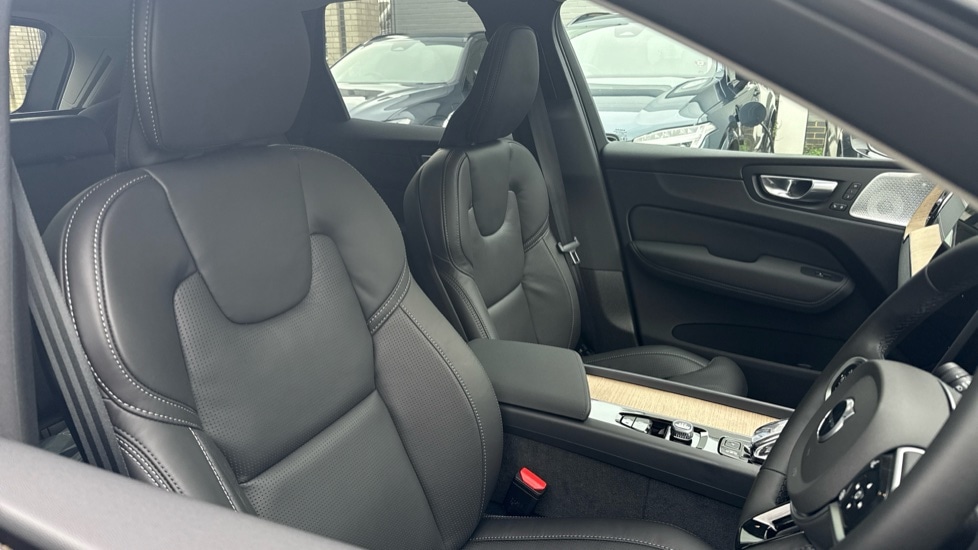 Used Volvo XC60 2026 for sale - 77512611: Photo 24